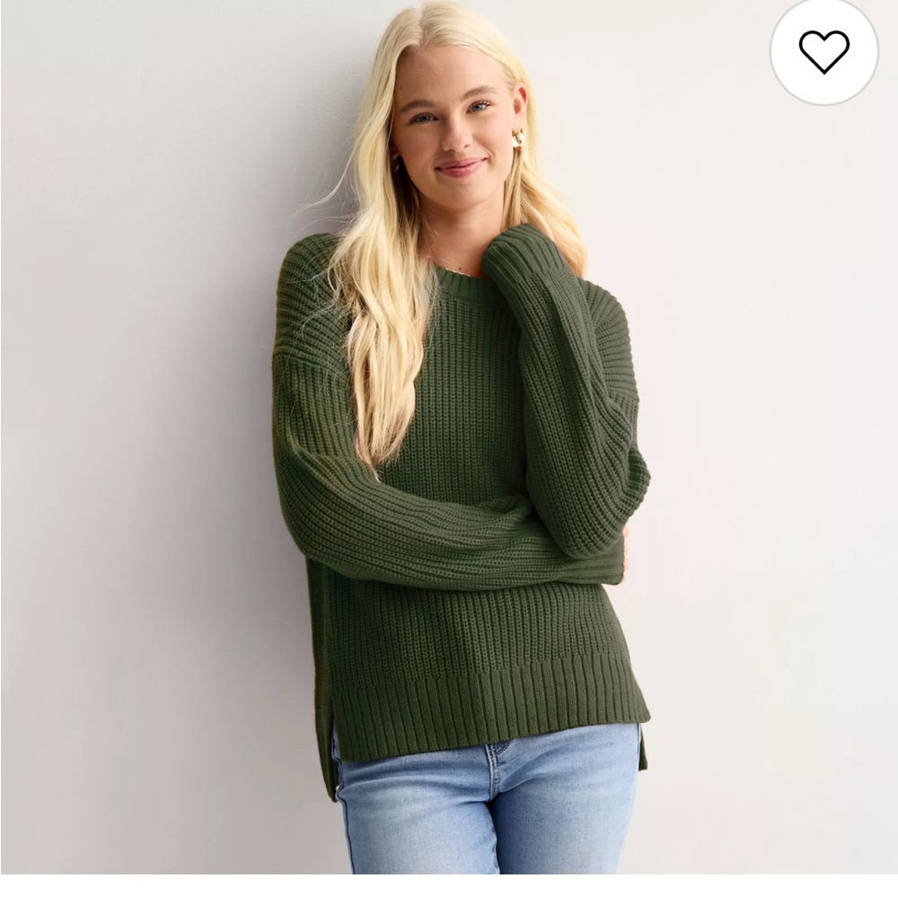 Juniors SO Essential Crewneck Pullover Sweater Olive Forest XL